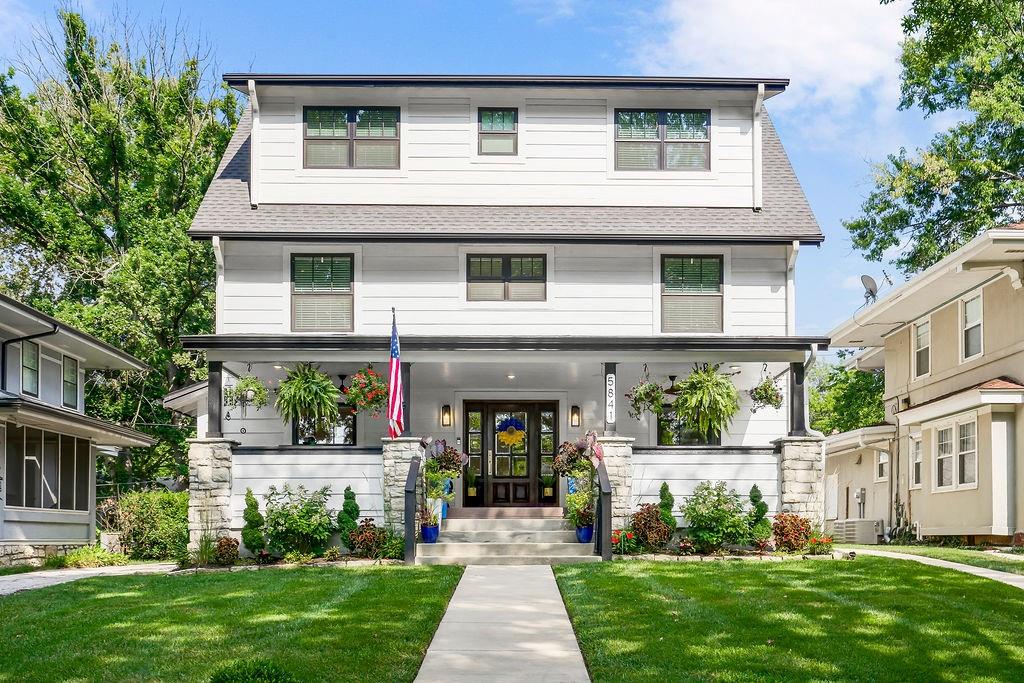 Listing Photo MLS #HMS2603501