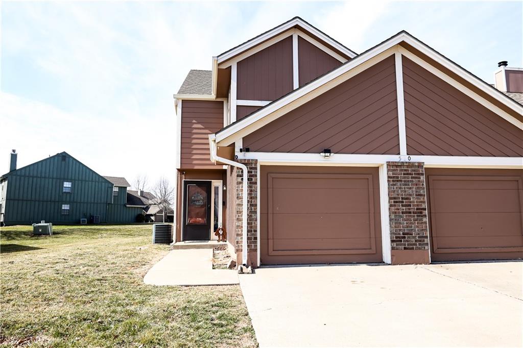 Listing Photo MLS #HMS2603672