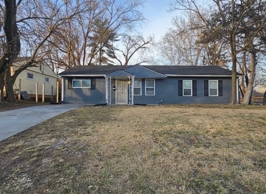 Listing Photo MLS #HMS2603921