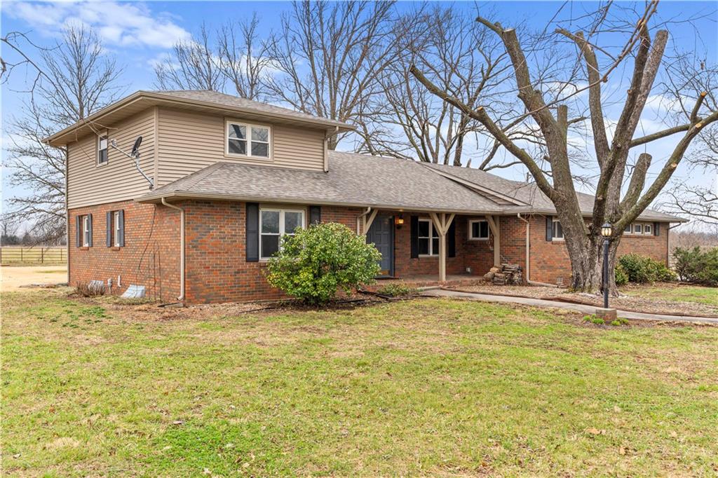 Listing Photo MLS #HMS2603969