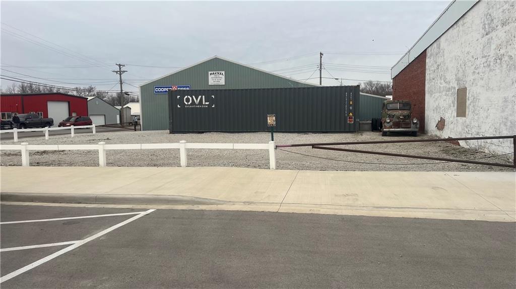 Listing Photo MLS #HMS2604040