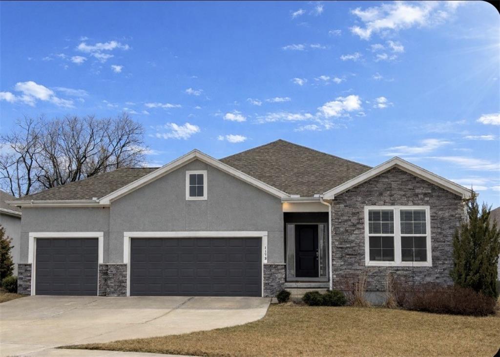 Listing Photo MLS #HMS2604833