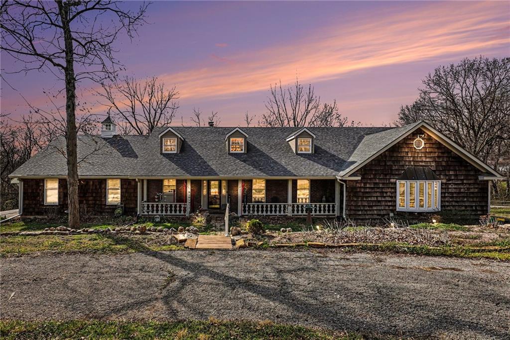 Listing Photo MLS #HMS2604933