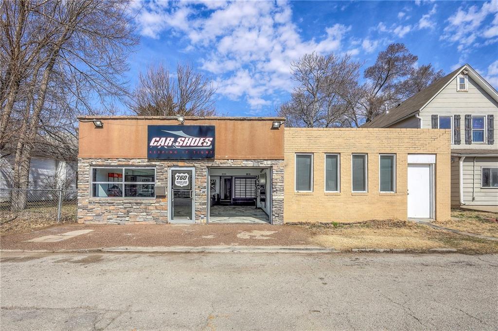 Listing Photo MLS #HMS2605057