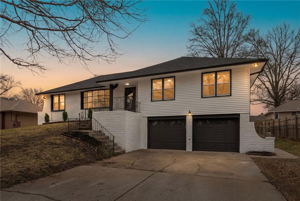 Listing Photo MLS #HMS2605151