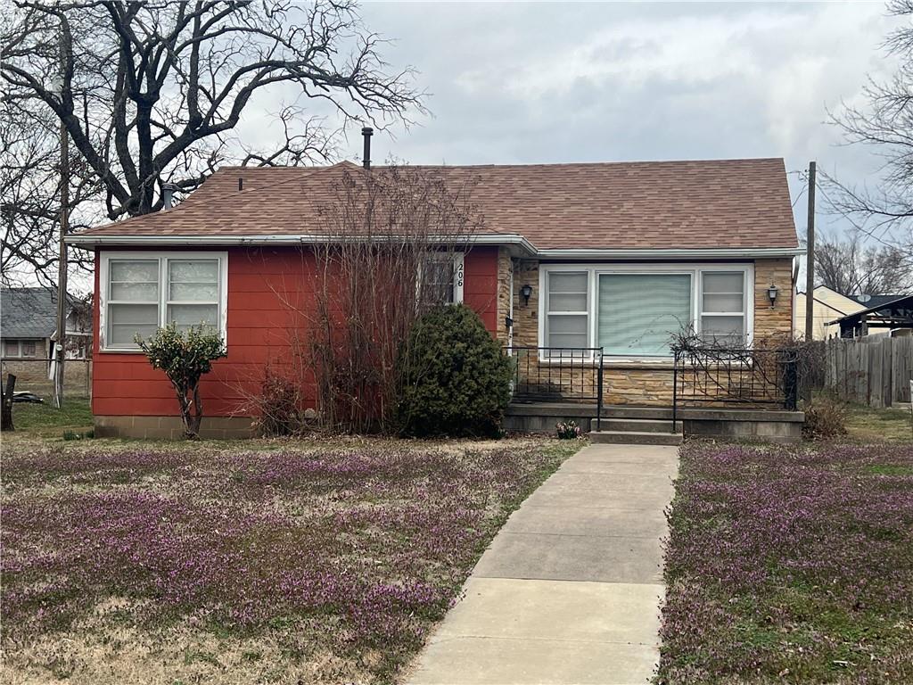 Listing Photo MLS #HMS2605233