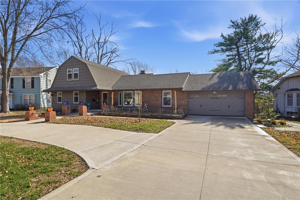 Listing Photo MLS #HMS2605430