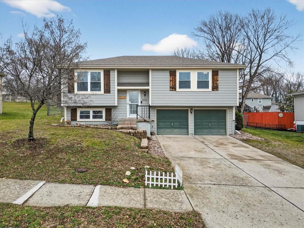 Listing Photo MLS #HMS2605531