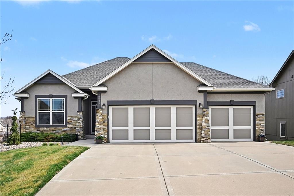 Listing Photo MLS #HMS2605862