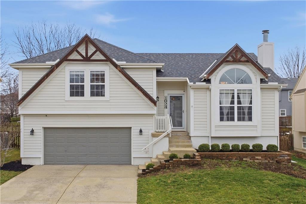 Listing Photo MLS #HMS2606243