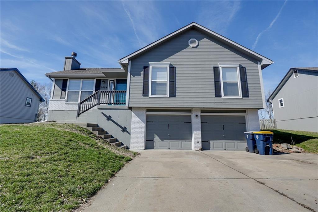 Listing Photo MLS #HMS2606275