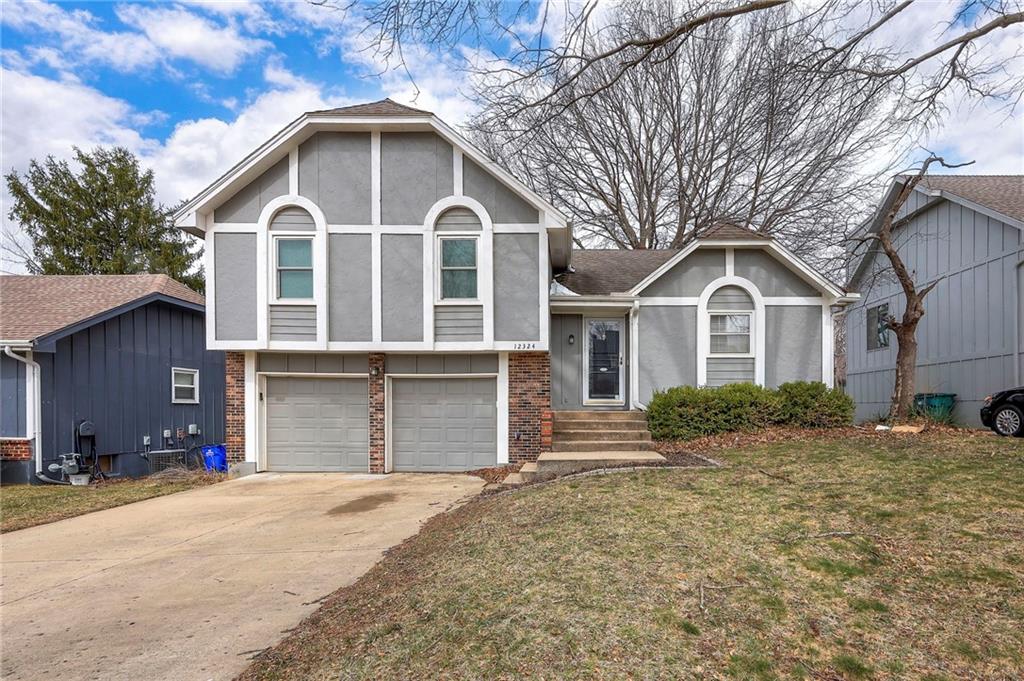 Listing Photo MLS #HMS2606312