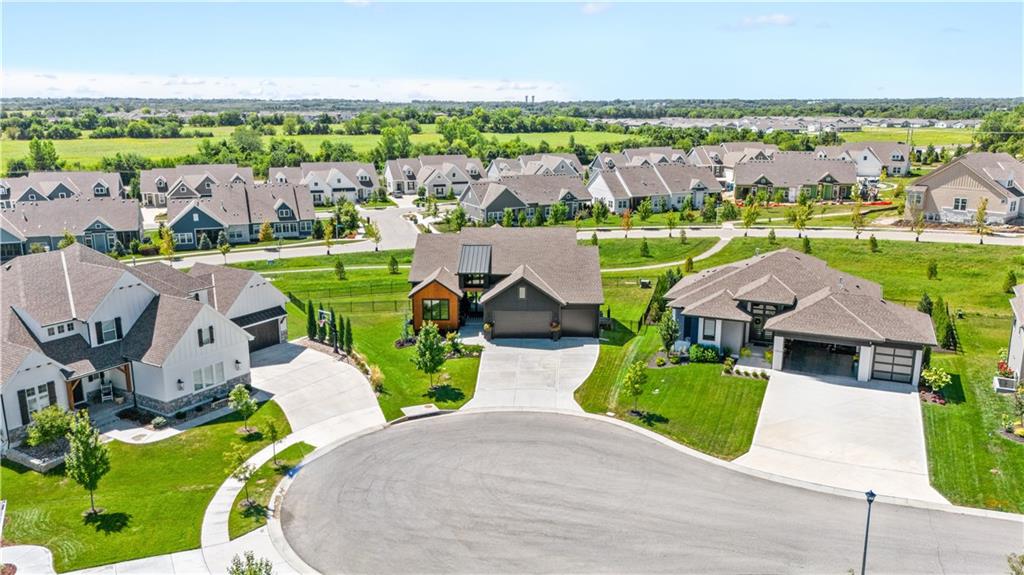 Listing Photo MLS #HMS2606412