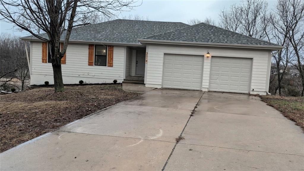 Listing Photo MLS #HMS2606775