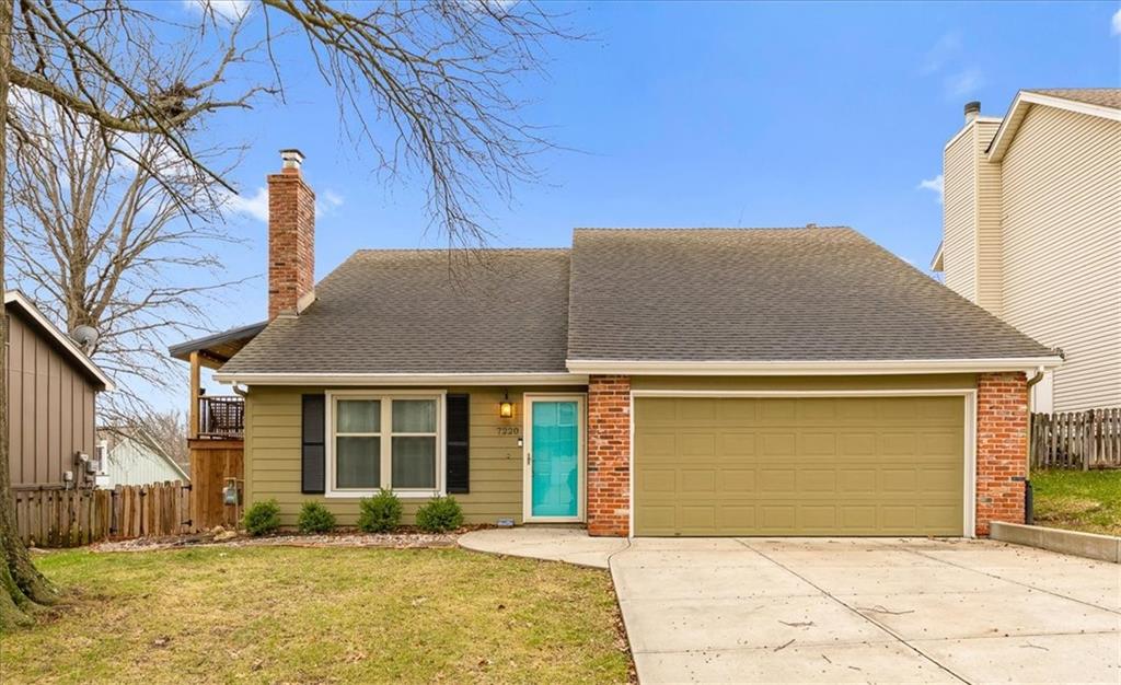 Listing Photo MLS #HMS2607096