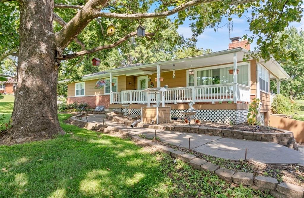 Listing Photo MLS #HMS2607249