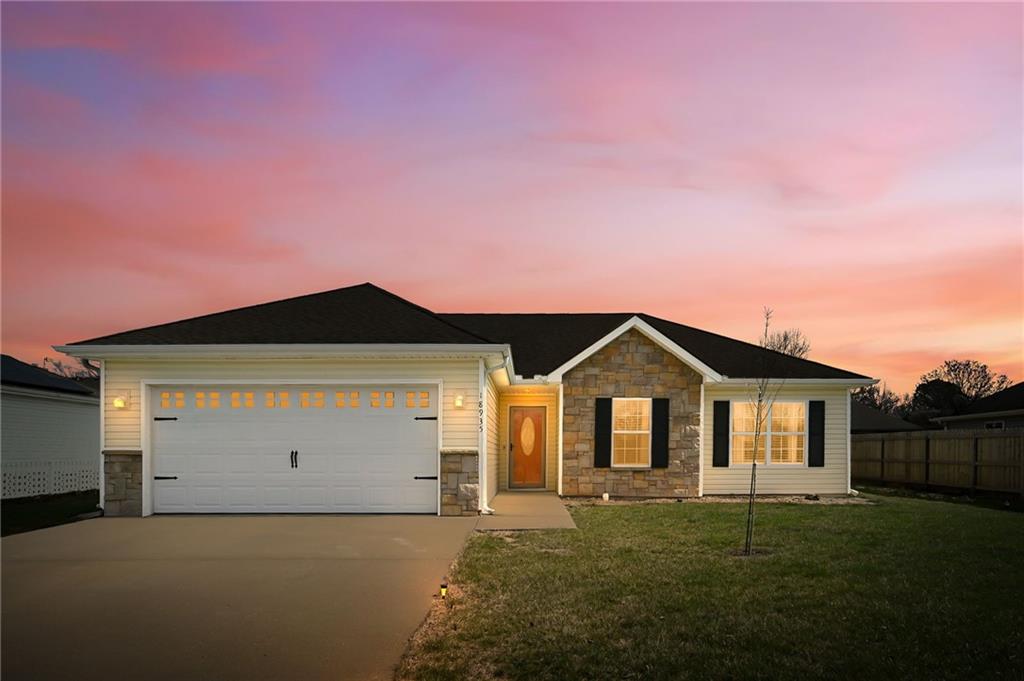 Listing Photo MLS #HMS2607328