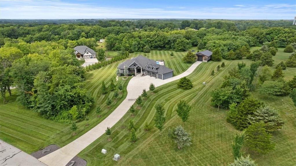 Listing Photo MLS #HMS2607472