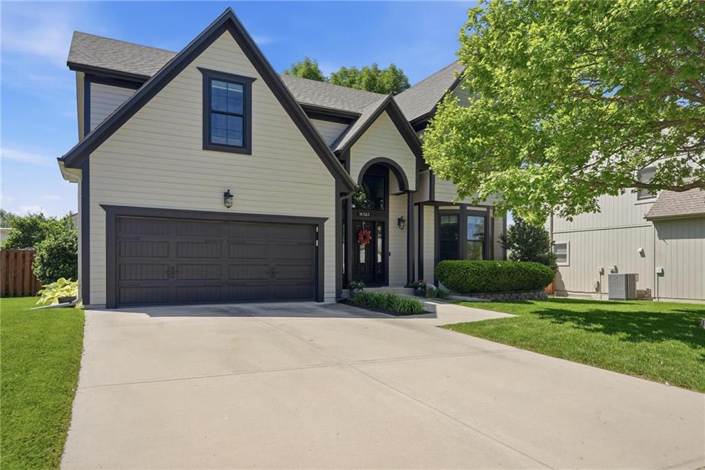 Listing Photo MLS #HMS2607614