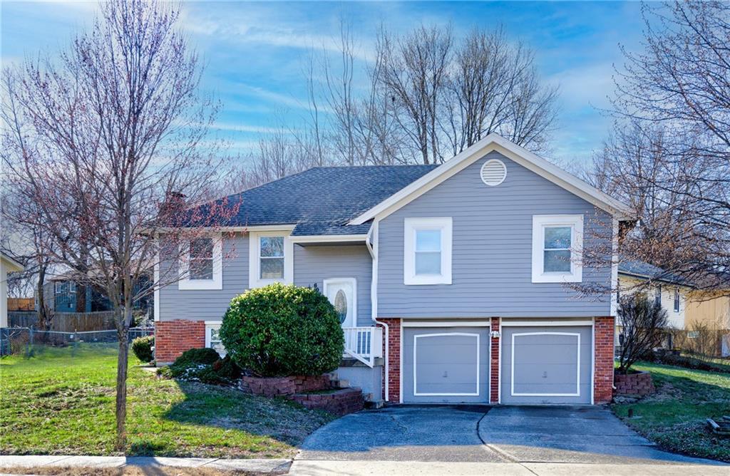 Listing Photo MLS #HMS2607866