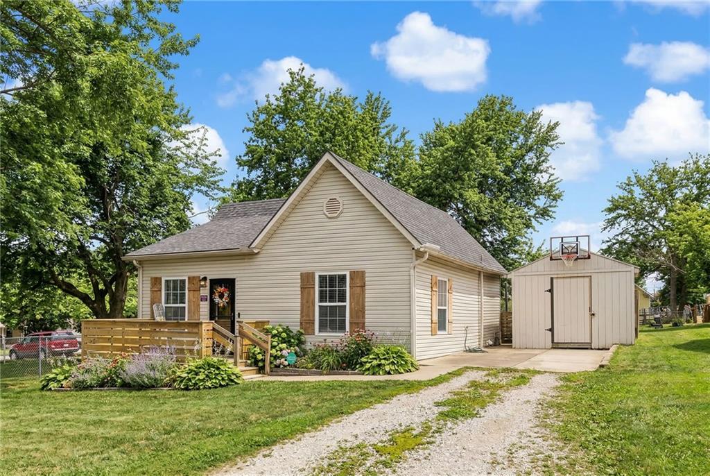 Listing Photo MLS #HMS2607940