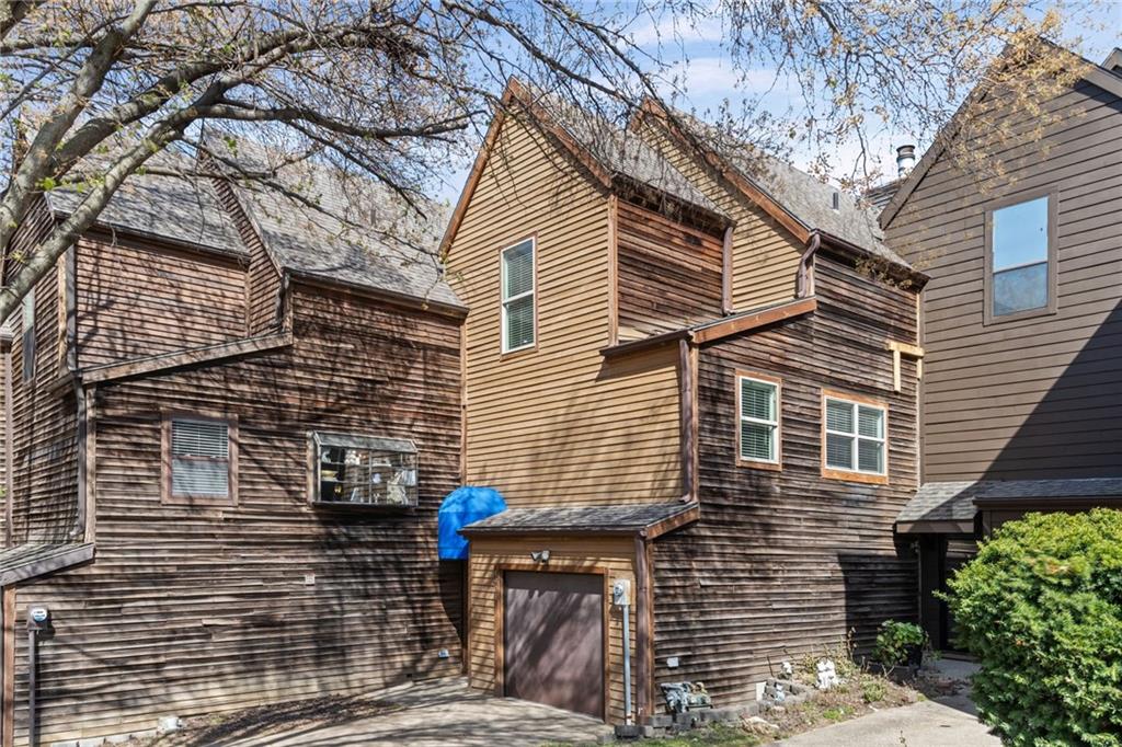 Listing Photo MLS #HMS2608278