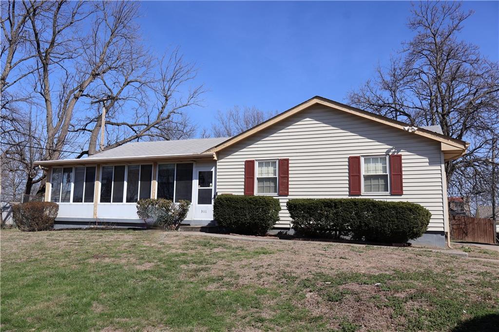 Listing Photo MLS #HMS2608326