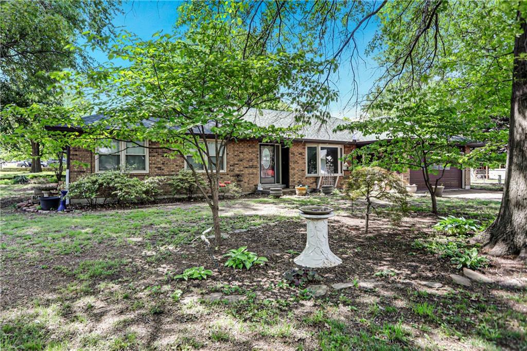Listing Photo MLS #HMS2608382