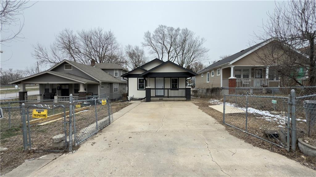 Listing Photo MLS #HMS2608429