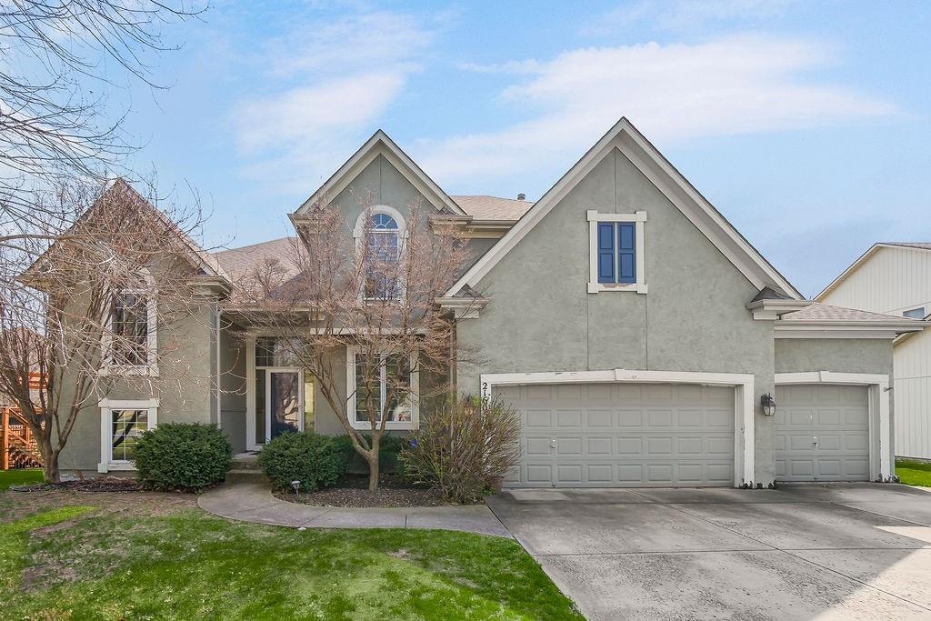 Listing Photo MLS #HMS2609076