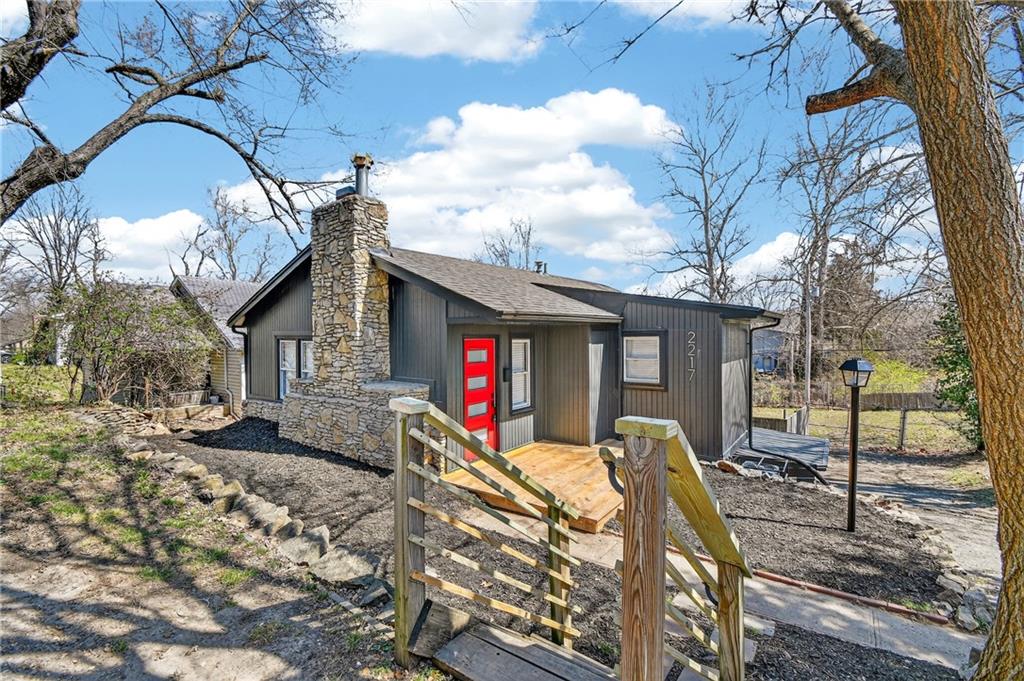 Listing Photo MLS #HMS2609467