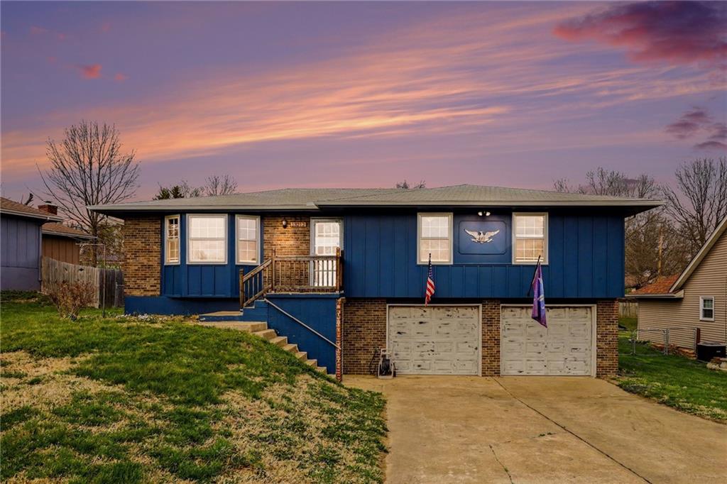 Listing Photo MLS #HMS2610086
