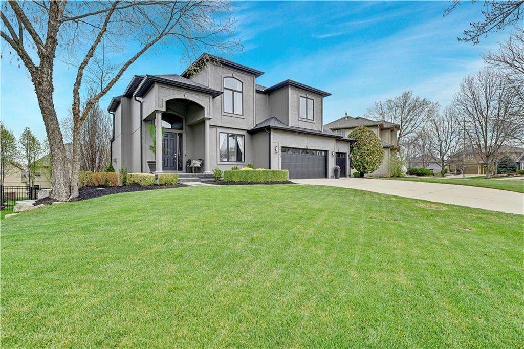 Listing Photo MLS #HMS2610130