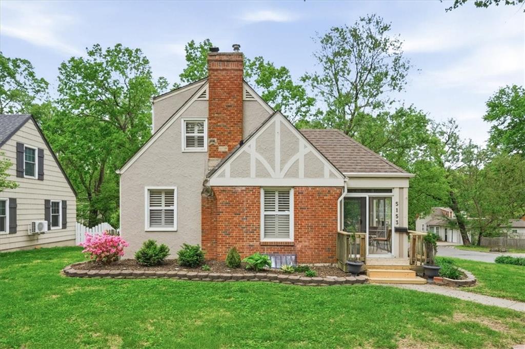 Listing Photo MLS #HMS2610140