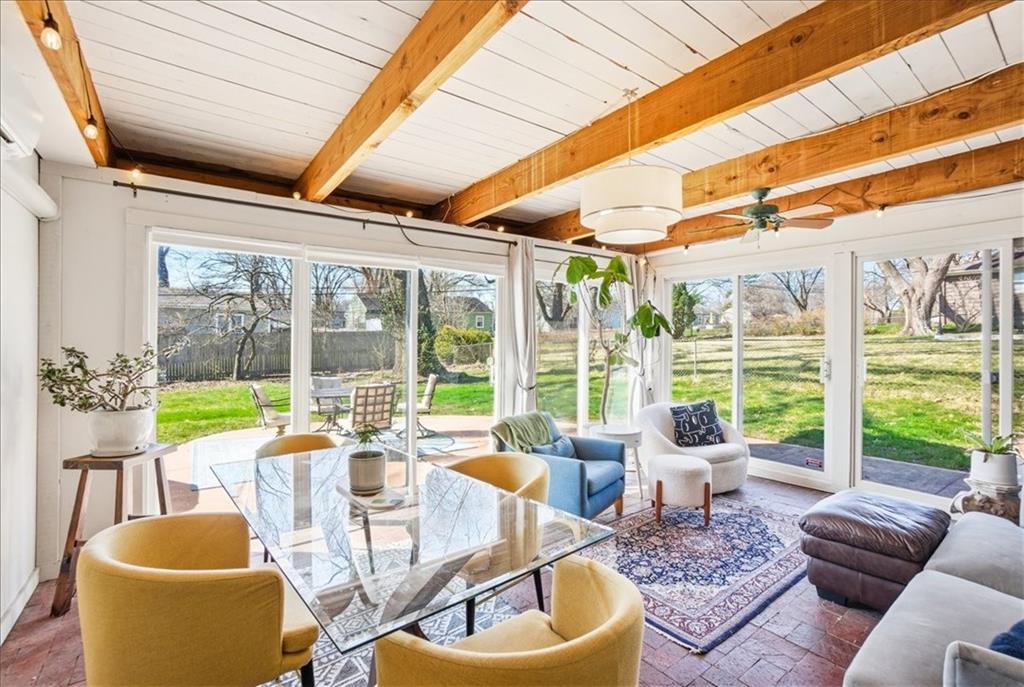 Listing Photo MLS #HMS2610280