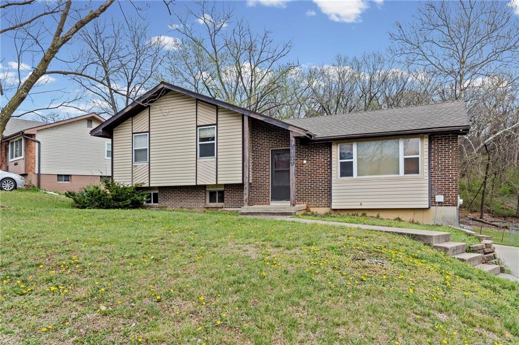 Listing Photo MLS #HMS2610303