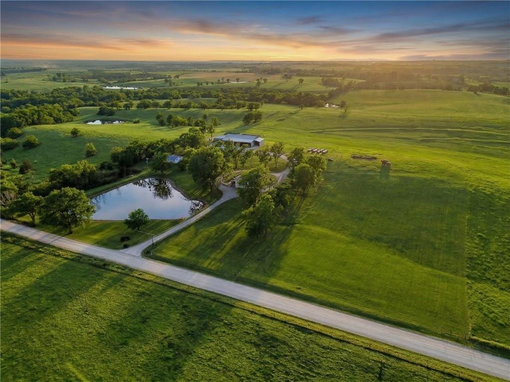 Listing Photo MLS #HMS2610335