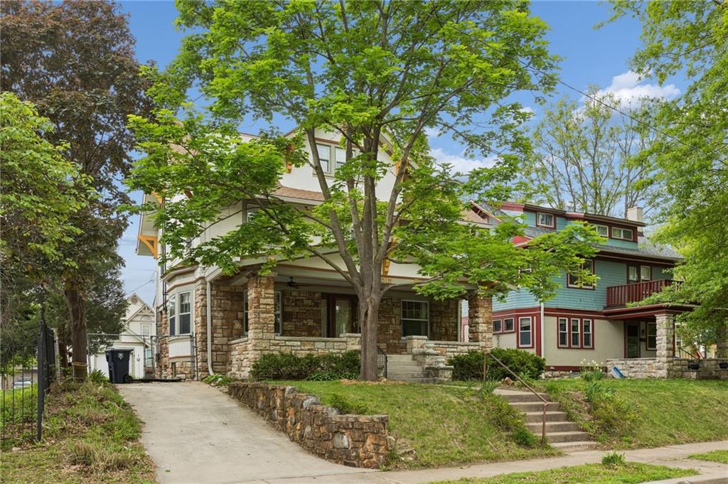 Listing Photo MLS #HMS2610456