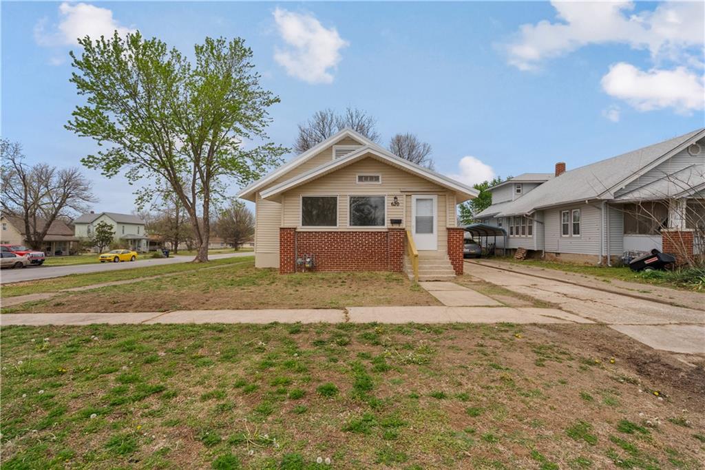 Listing Photo MLS #HMS2610588