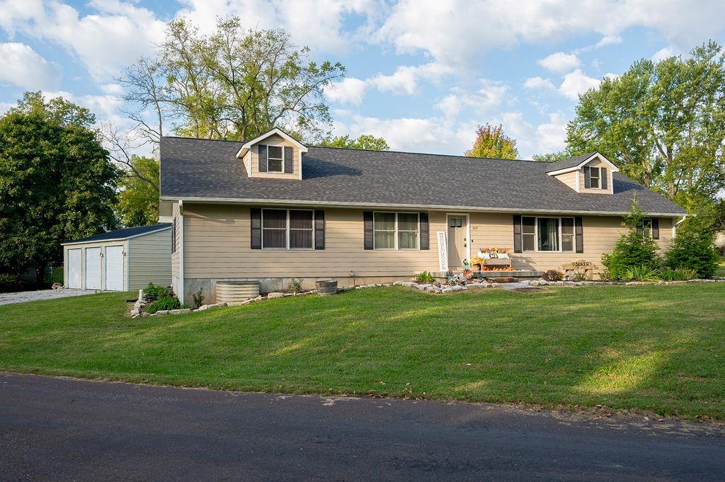 Listing Photo MLS #HMS2610692