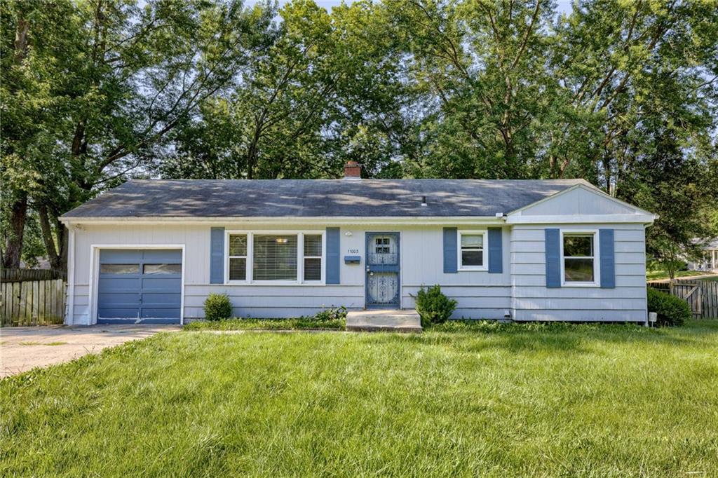 Listing Photo MLS #HMS2611821