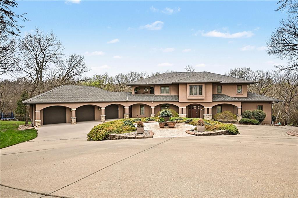 Listing Photo MLS #HMS2611849