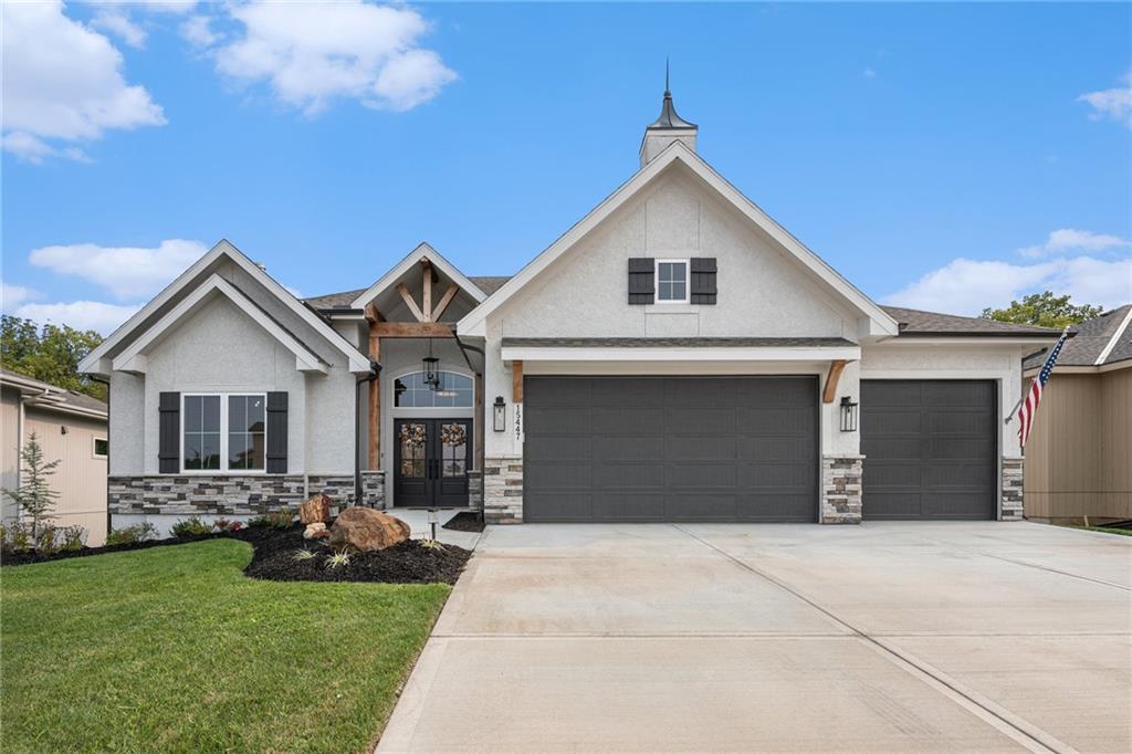 Listing Photo MLS #HMS2611960