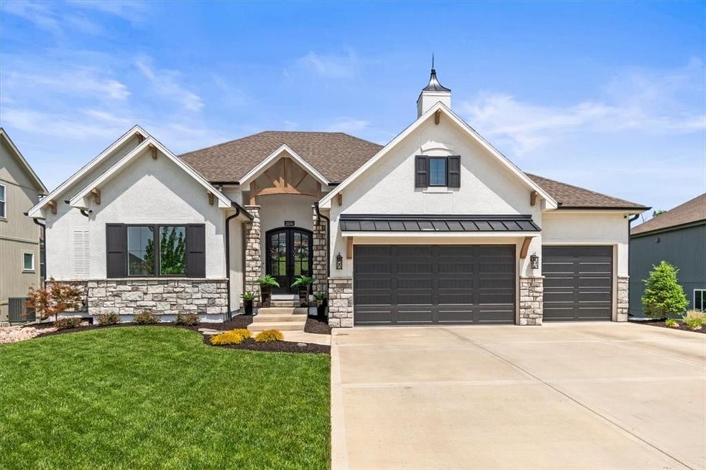 Listing Photo MLS #HMS2612044