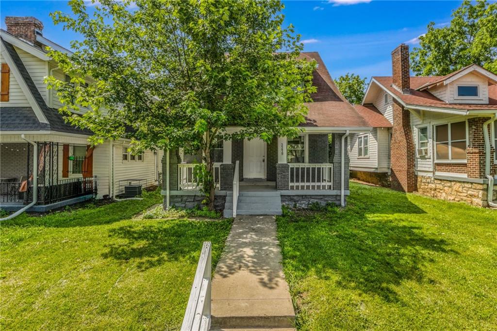 Listing Photo MLS #HMS2612056