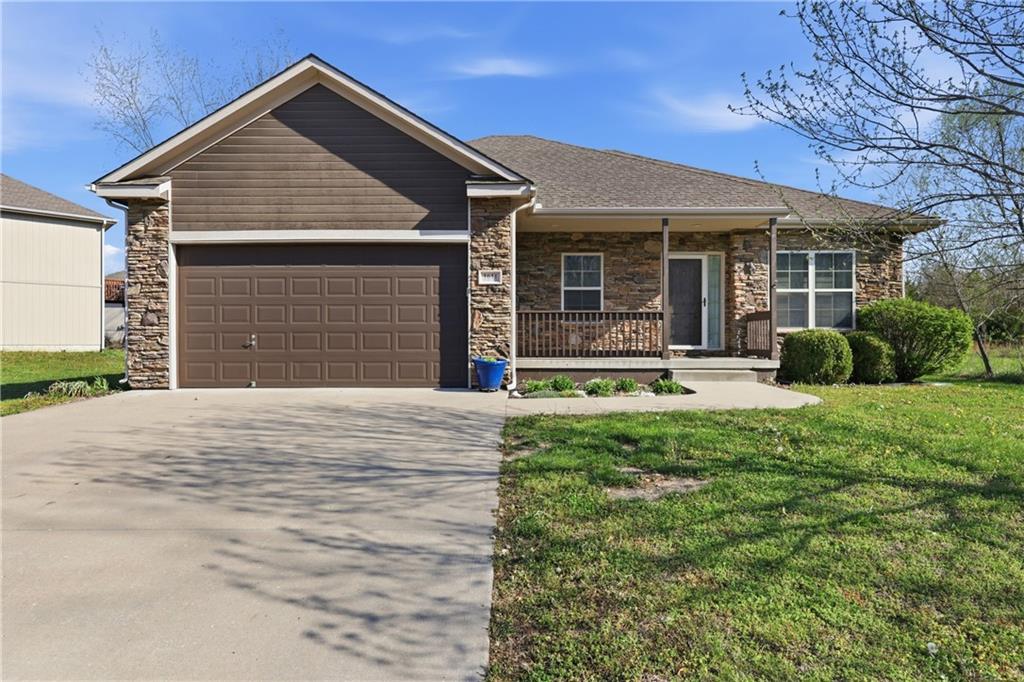 Listing Photo MLS #HMS2612076