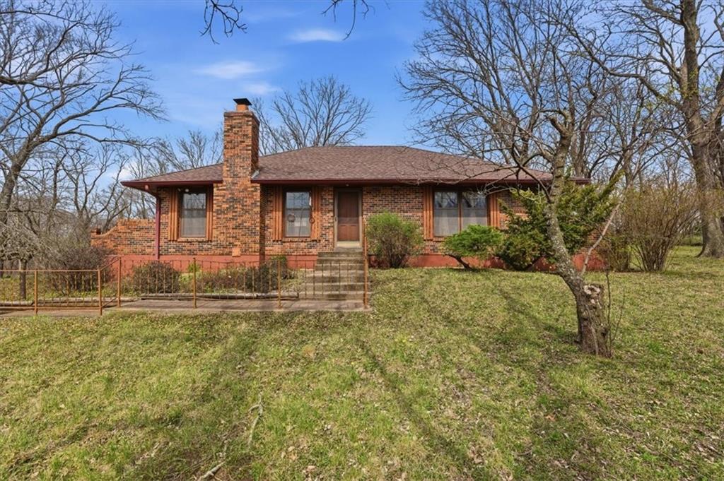 Listing Photo MLS #HMS2612083