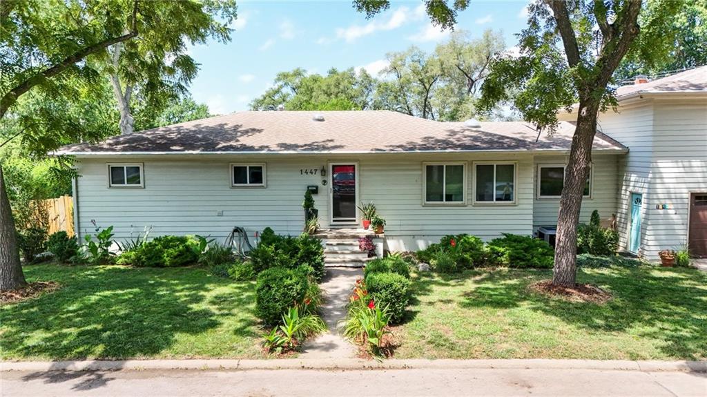 Listing Photo MLS #HMS2612093