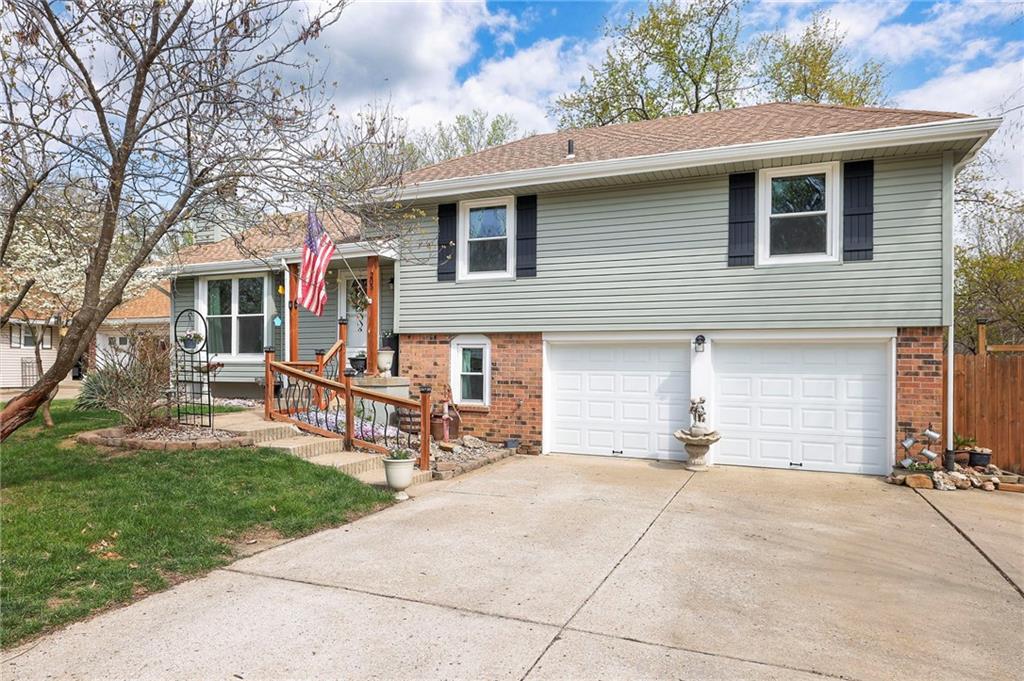 Listing Photo MLS #HMS2612221