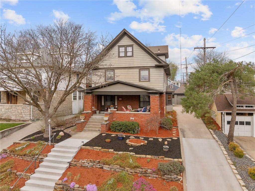 Listing Photo MLS #HMS2612229